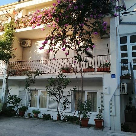 Apartmani Marivo Baška Voda Екстериор снимка