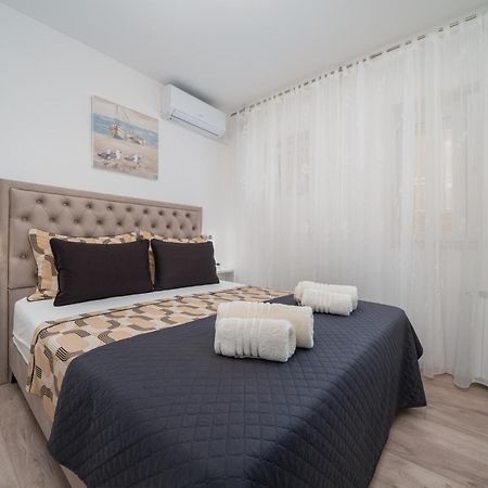 Apartmani Marivo Baška Voda Екстериор снимка