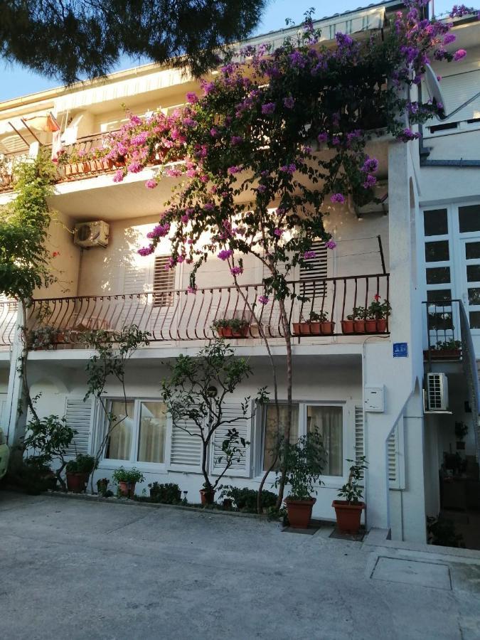 Apartmani Marivo Baška Voda Екстериор снимка