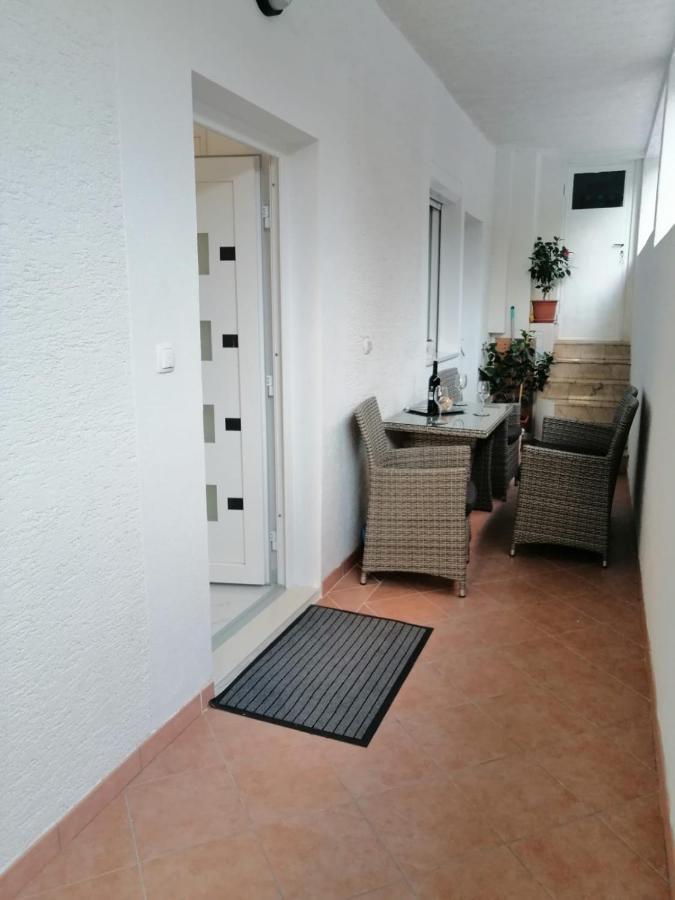 Apartmani Marivo Baška Voda Екстериор снимка