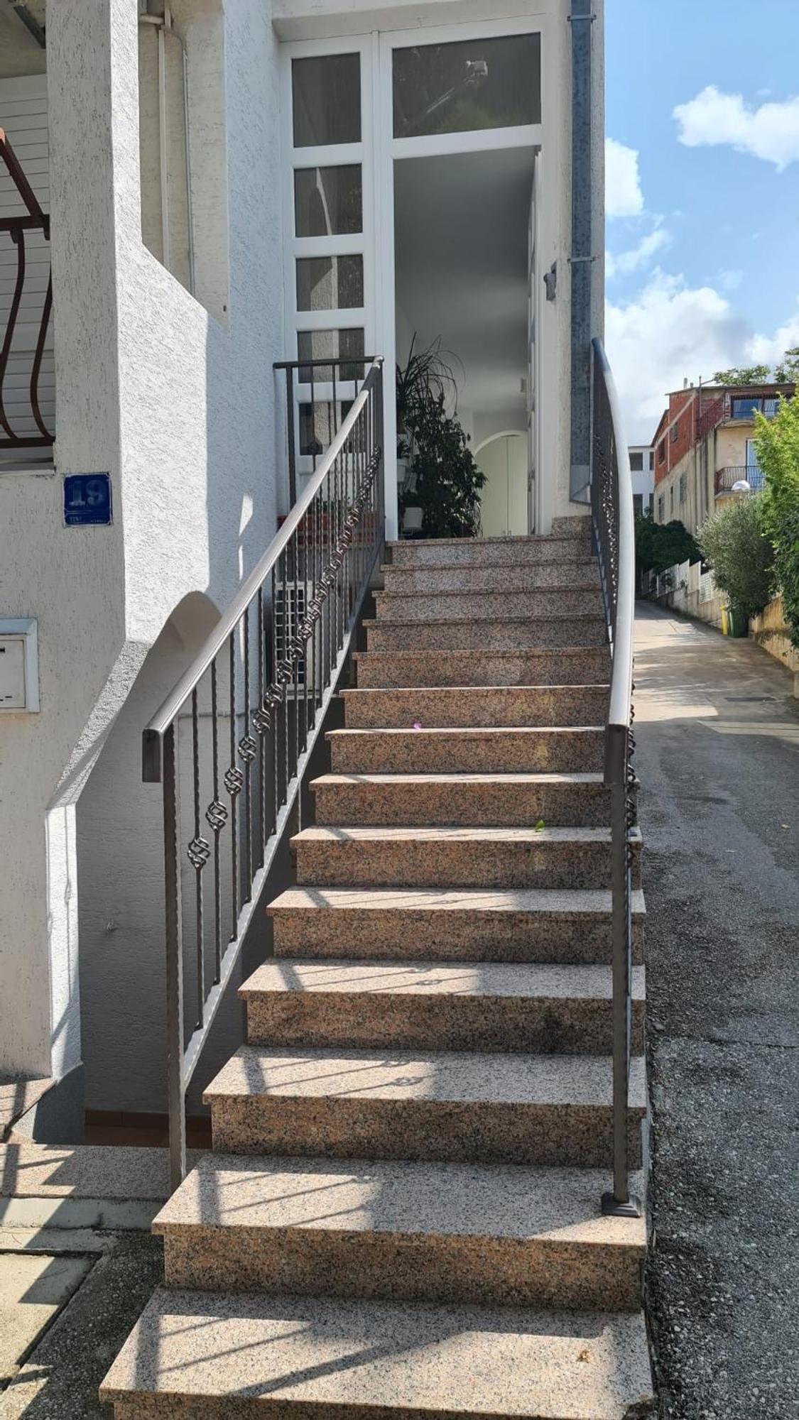 Apartmani Marivo Baška Voda Екстериор снимка