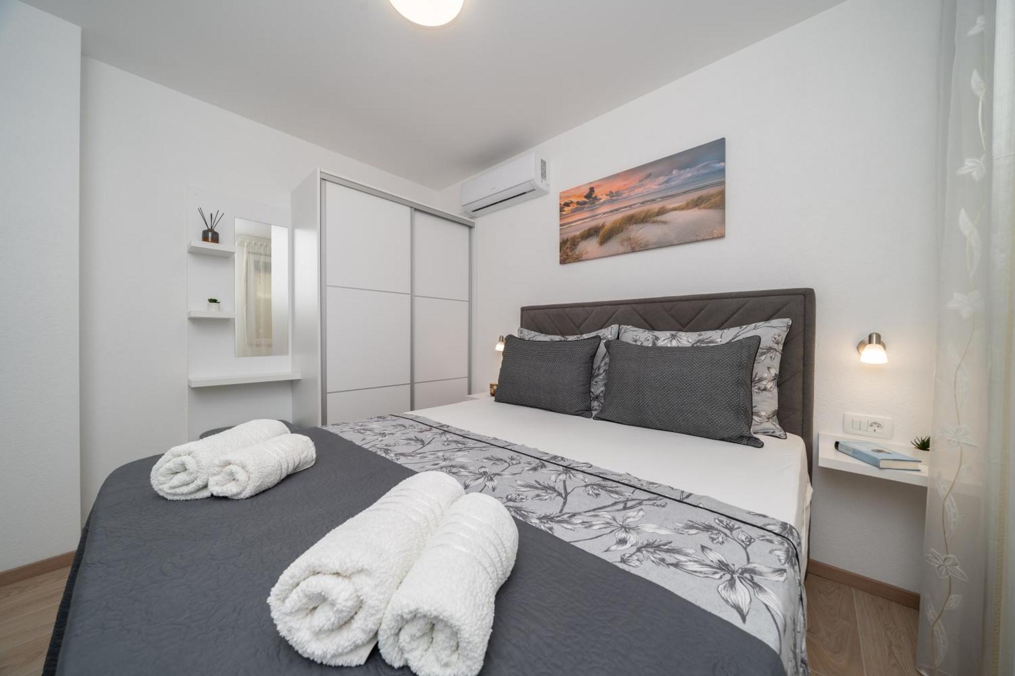 Apartmani Marivo Baška Voda Екстериор снимка