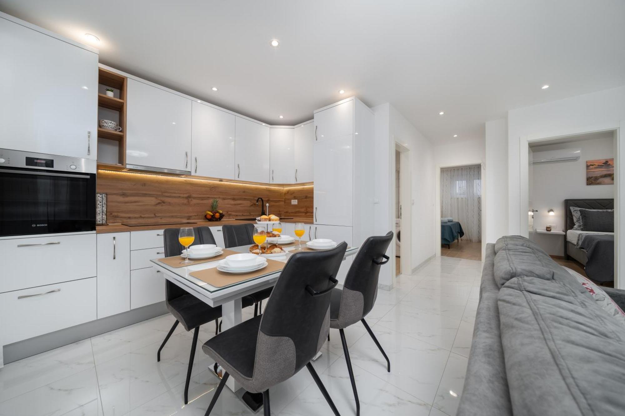 Apartmani Marivo Baška Voda Екстериор снимка